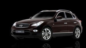 Infiniti EX w limitowanej serii Black