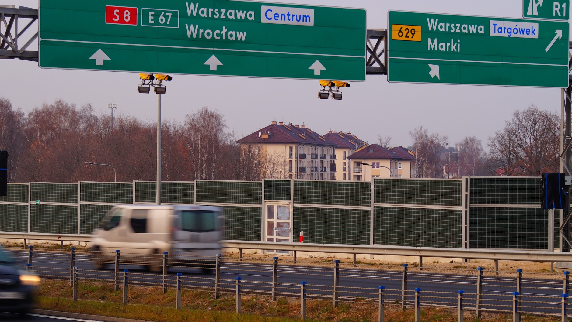 Odcinkowy pomiar prędkości na trasie S8 w Warszawie