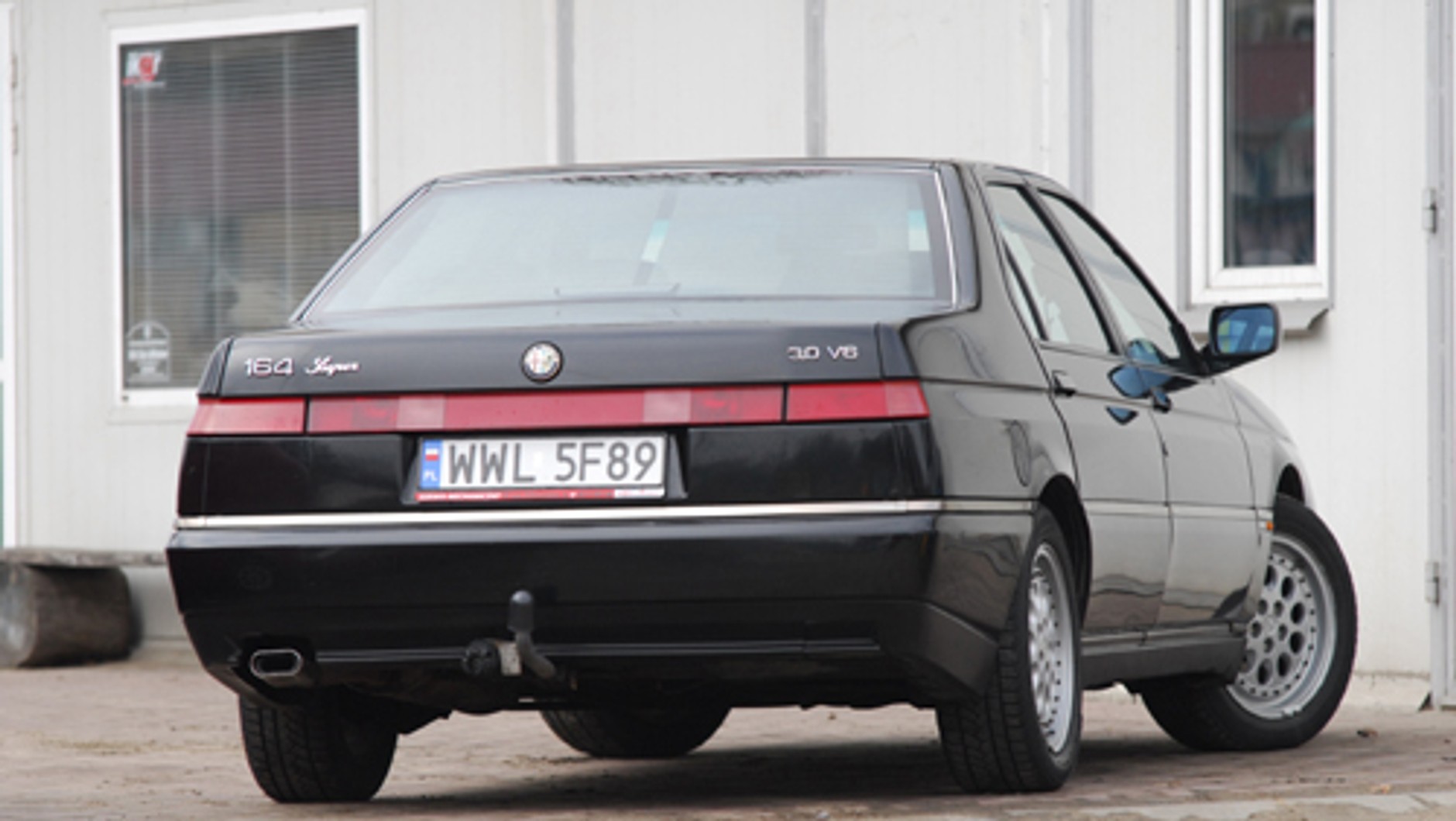 Alfa Romeo 164: Zabawka dla mechanika