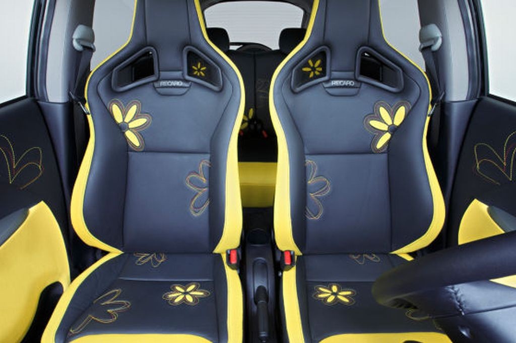 Rinspeed stuningował Mitsubishi i-MiEV
