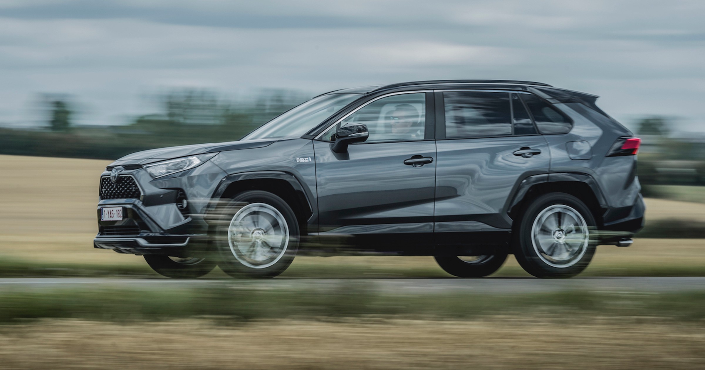 Toyota RAV4 Plug-in Hybrid – ruszyła przedsprzedaż