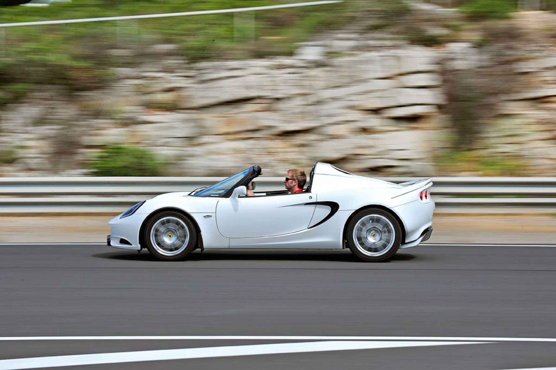 Lato na torze: niech żyje wolność!