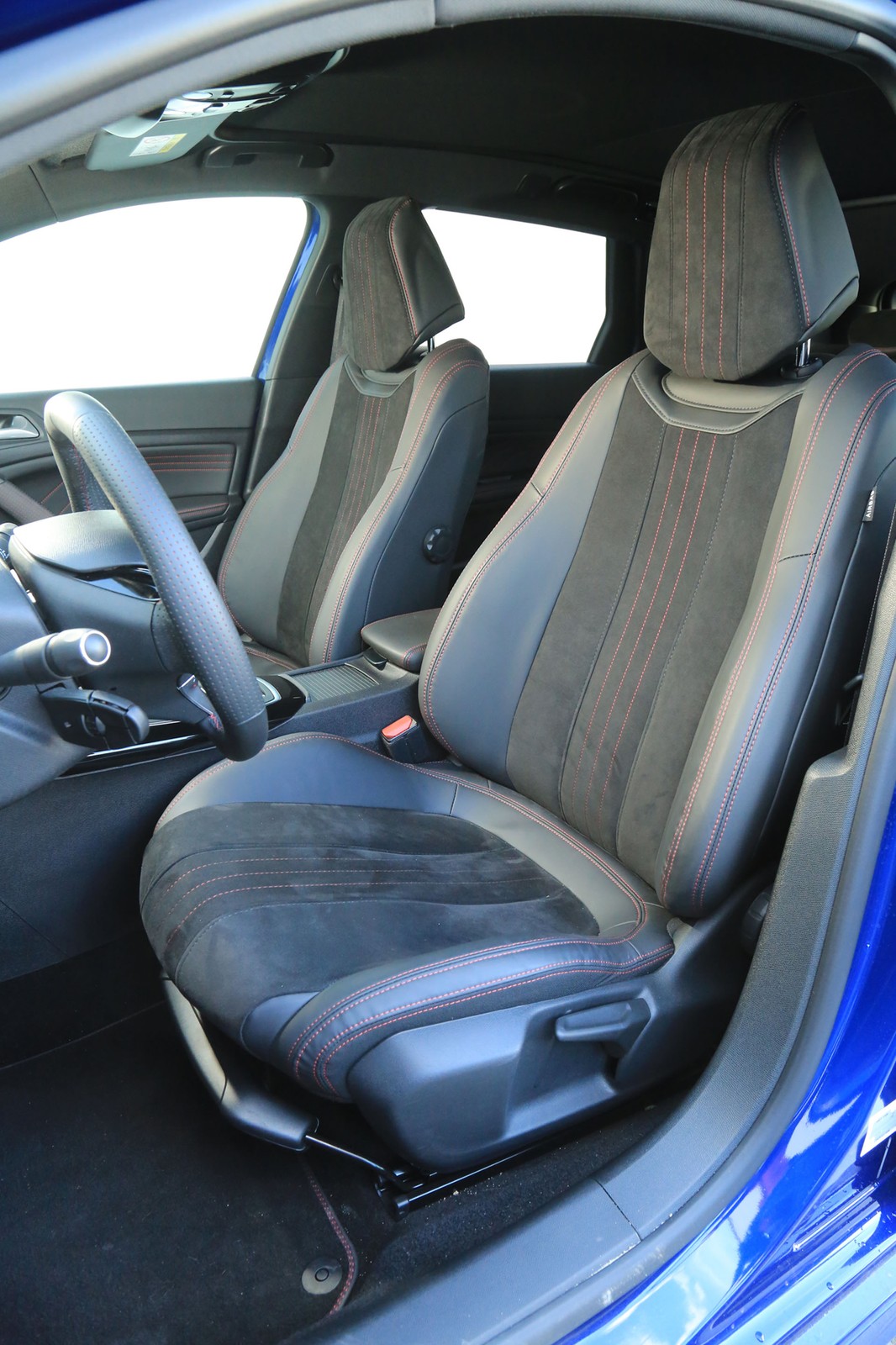 Peugeot 308 SW GT - niepozorne rodzinne kombi GT