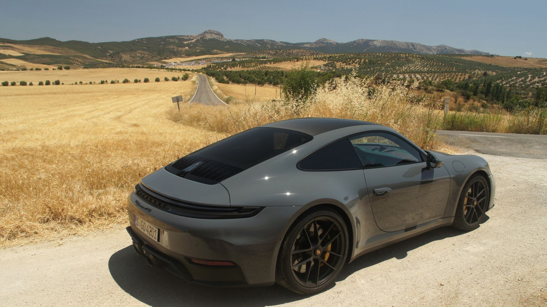 Porsche 911 Carrera GTS
