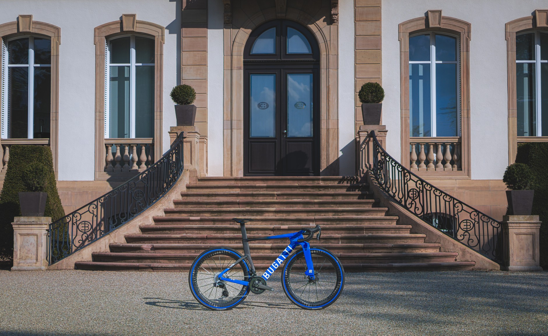 Bugatti Factor One – rower zbudowany wspólnie przez marki Bugatti i Factor