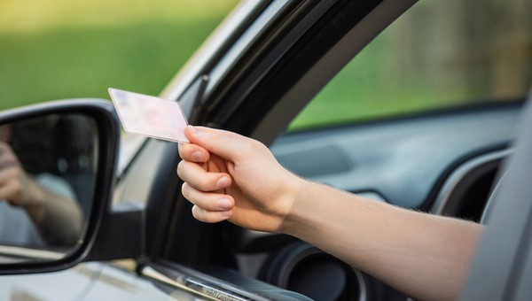Gdzie w Europie trzeba mieć opony zimowe? Przepisy różnią się w zależności od kraju