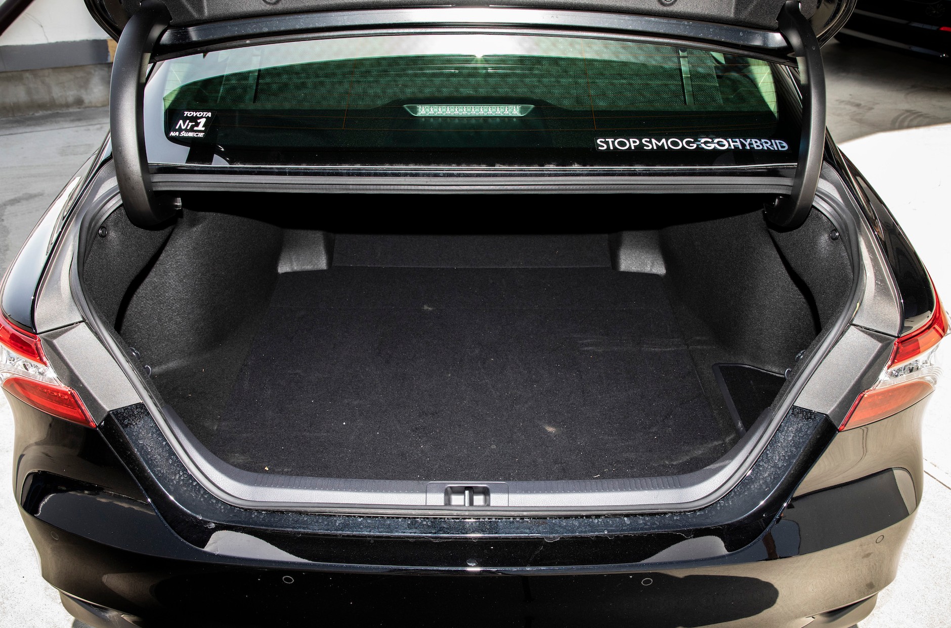 Toyota Camry 2.5 Hybrid