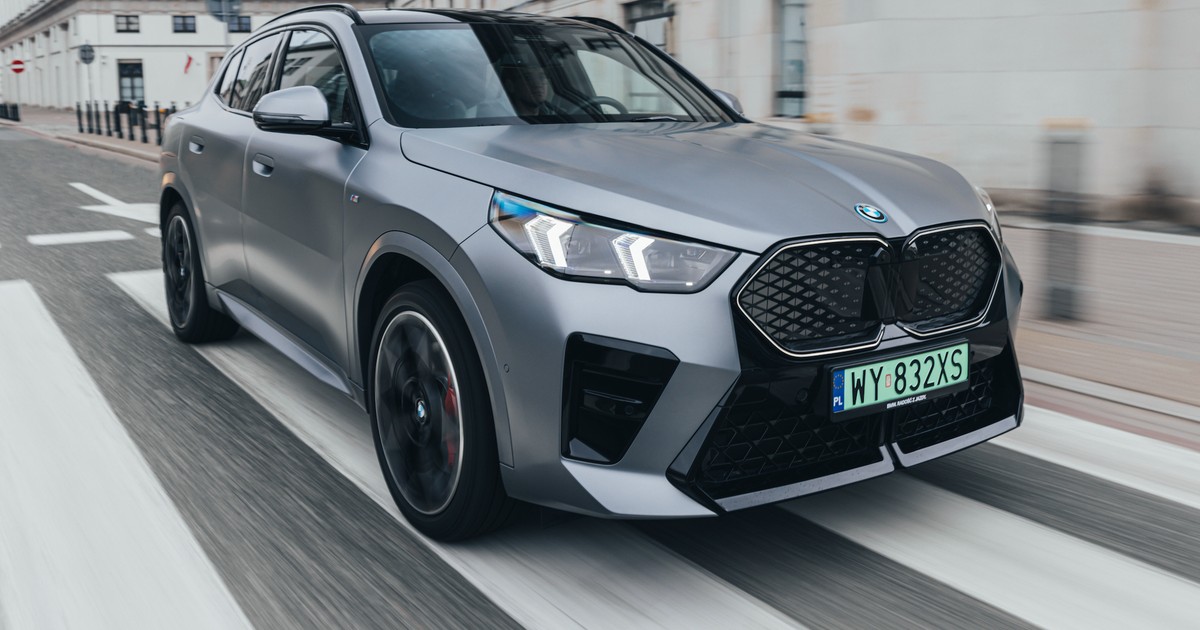 BMW iX2