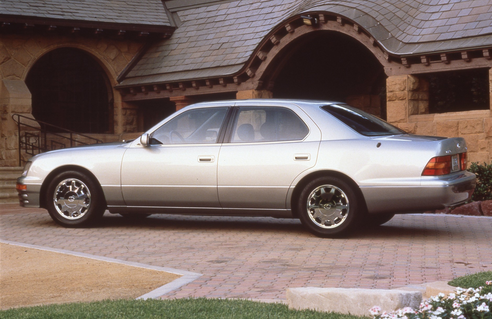 1997 Lexus LS400