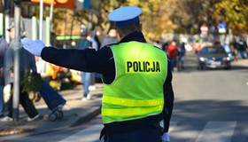 Kierowanie ruchem przez policjanta