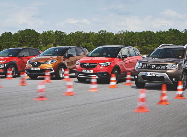 Czy Dacia z silnikiem Mercedesa pokona rywali? Porównanie małych crossoverów