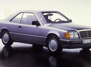 Mercedes serii 124 coupe dobija do trzydziestki