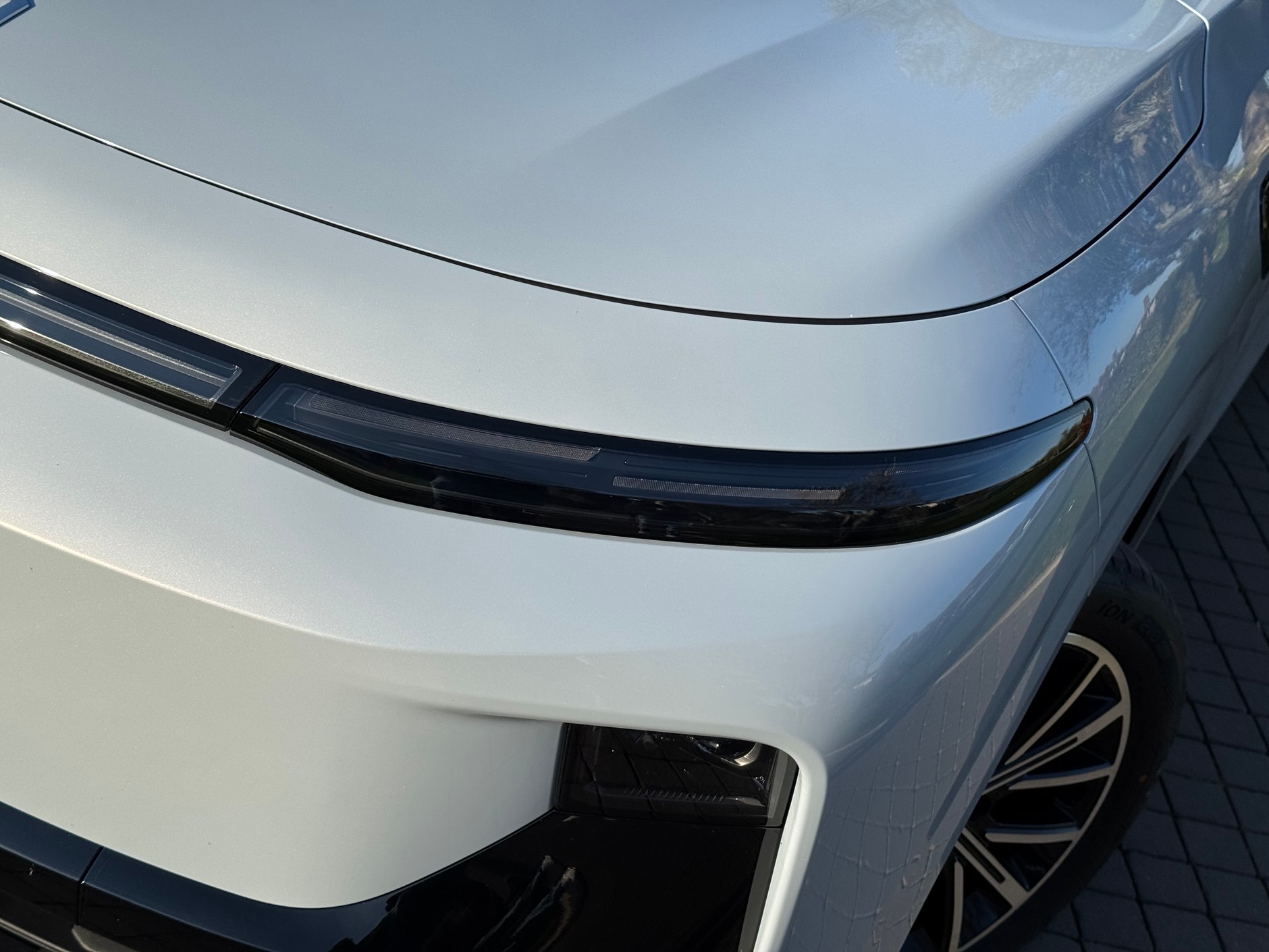 Leapmotor B10 Hybrid EV