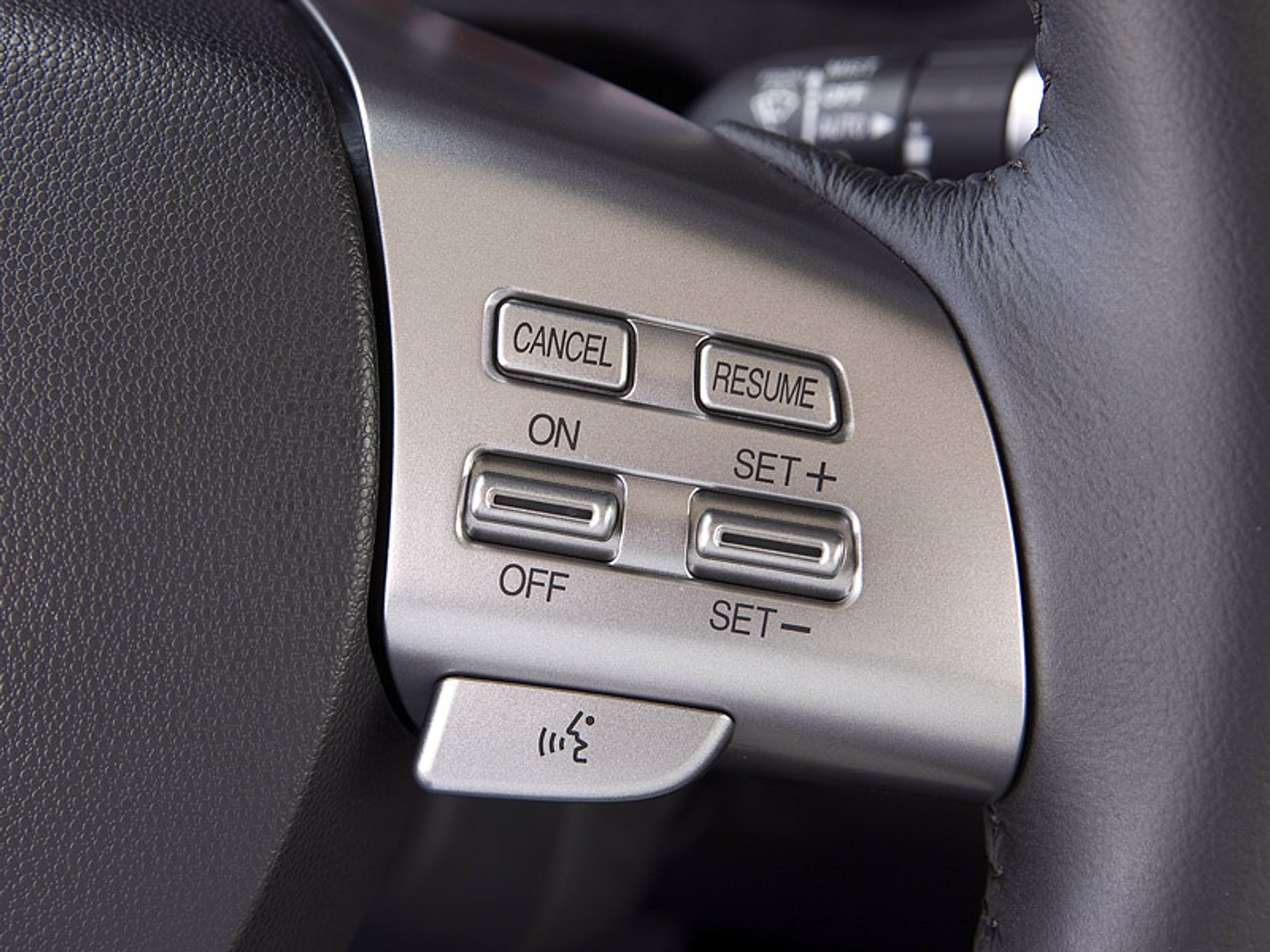 Mazda 6 w USA: tylko w wersji sedan, ale z silnikiem 3,7 V6 (272 KM)