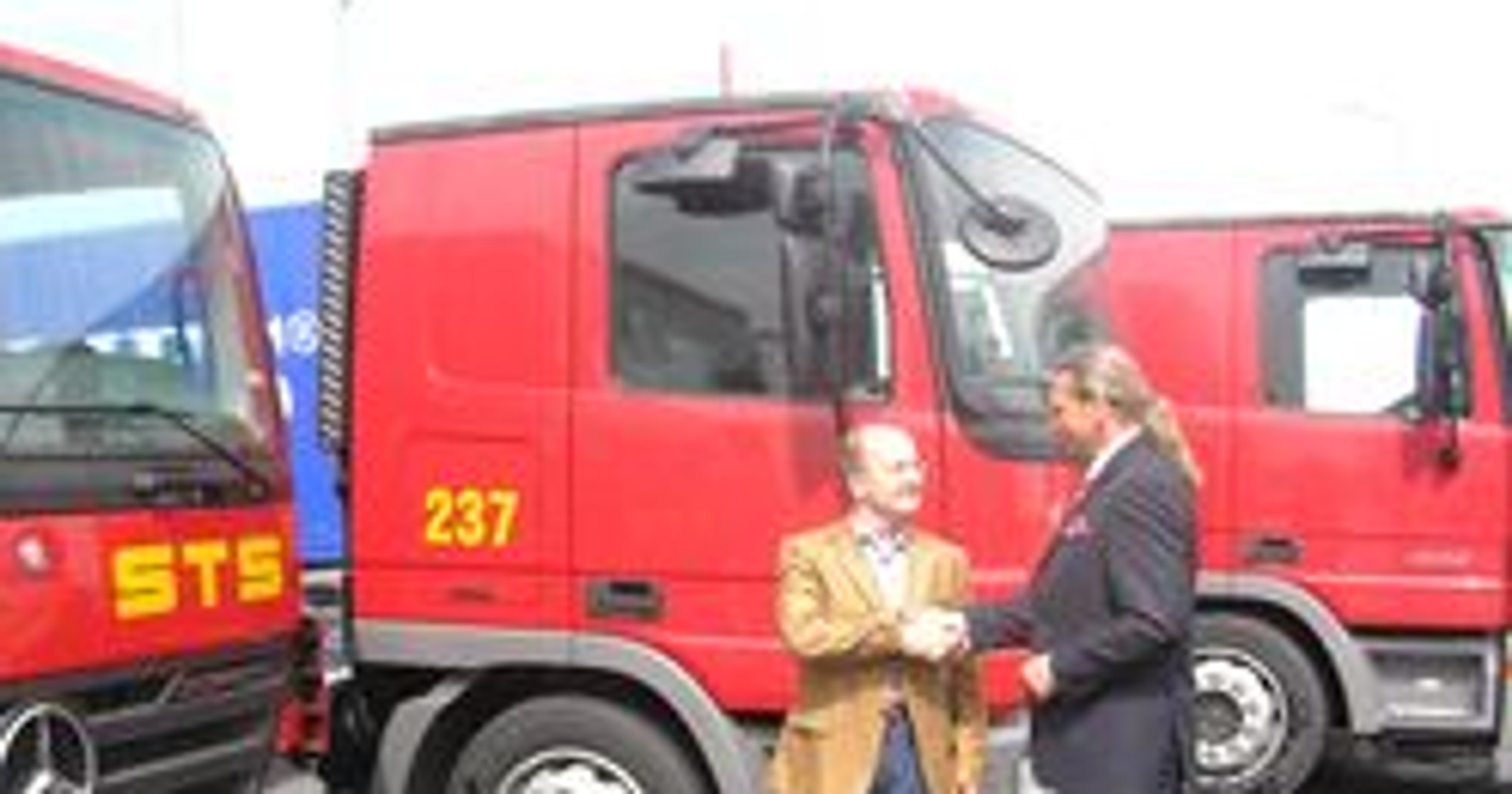 Mercedes-Benz: Nowy serwis samochodów użytkowych