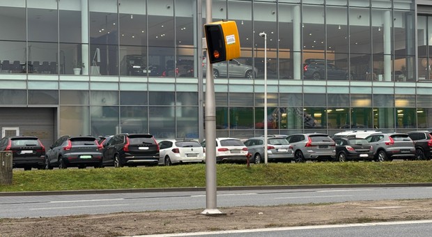 Nowe superradary na polskich drogach. TraffiStar SR390 wygląda inaczej i "widzi" dużo więcej