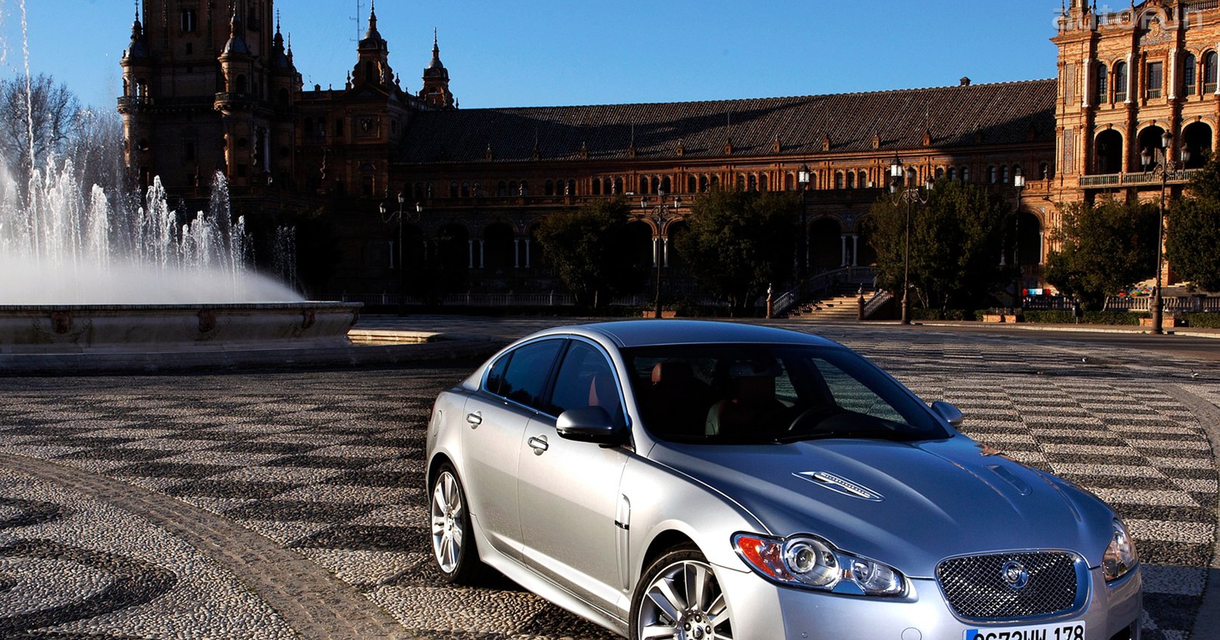 Jaguar XFR