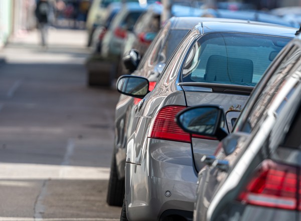 Z dnia na dzień w Polsce zniknęło 7 mln aut bez wiedzy właścicieli