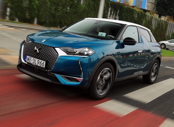DS 3 Crossback 1.2 aut. – styl, luksus i... trzy cylindry