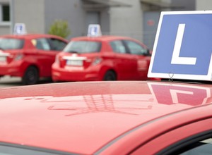 Egzaminatorka z koronawirusem - poznański WORD zawiesił działalność