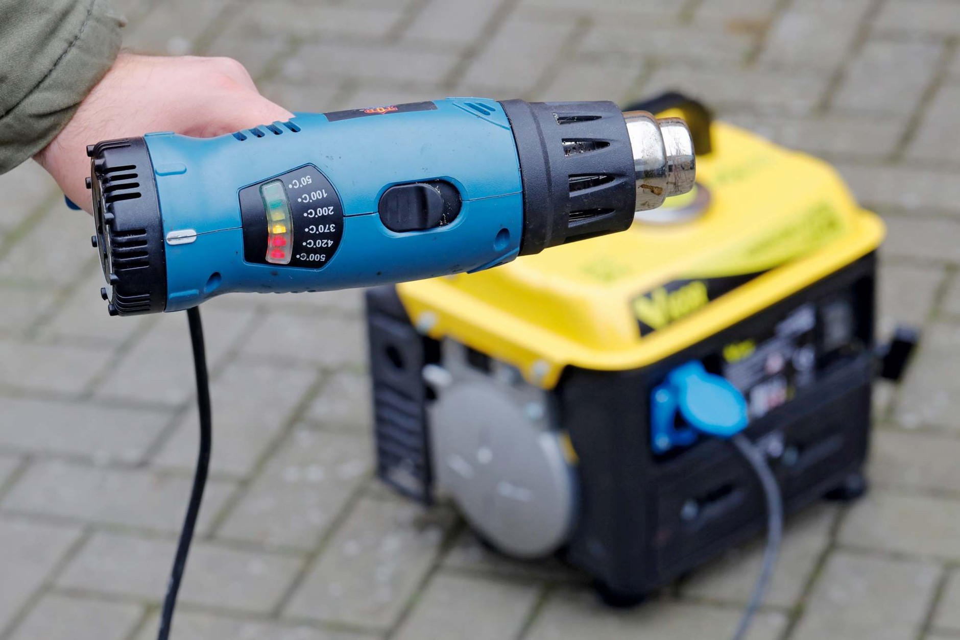 Test niedrogich agregatów prądotwórczych