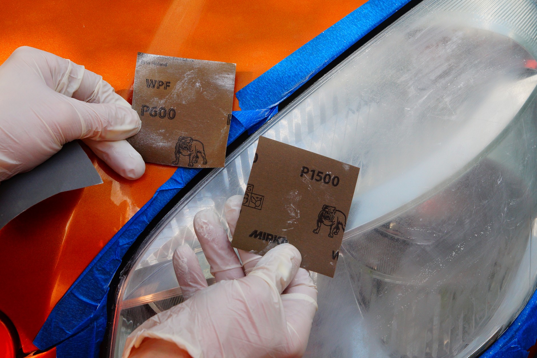 Zestaw marki Philips do samodzielnej naprawy lamp samochodowych