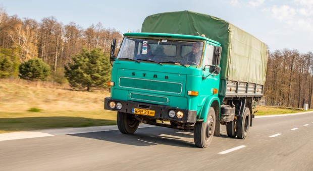 Star 200 - największa gwiazda polskiego transportu
