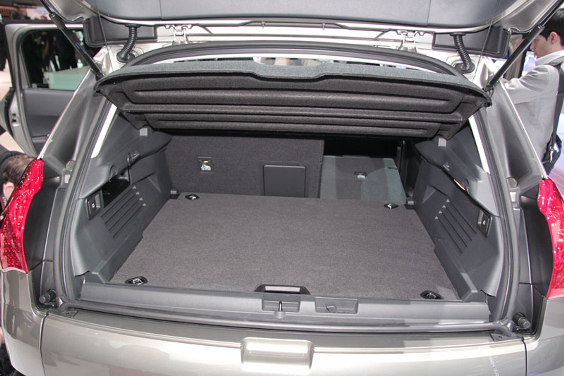 Genewa 2009: Peugeot 3008 – pierwsze wrażenia (fotogaleria)