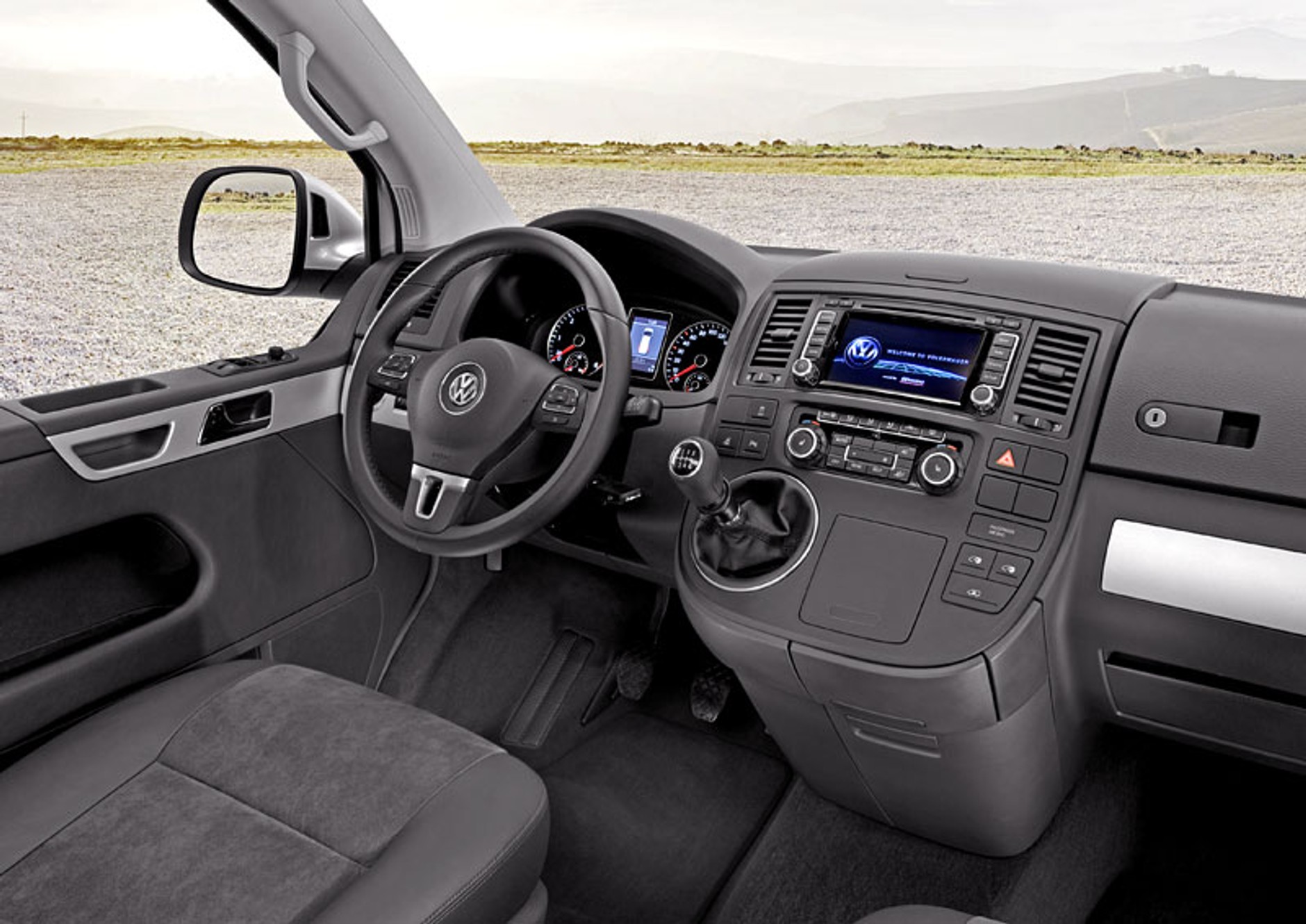 IAA Frankfurt 2009: VW Multivan/Transporter T5 w stylu Golfa