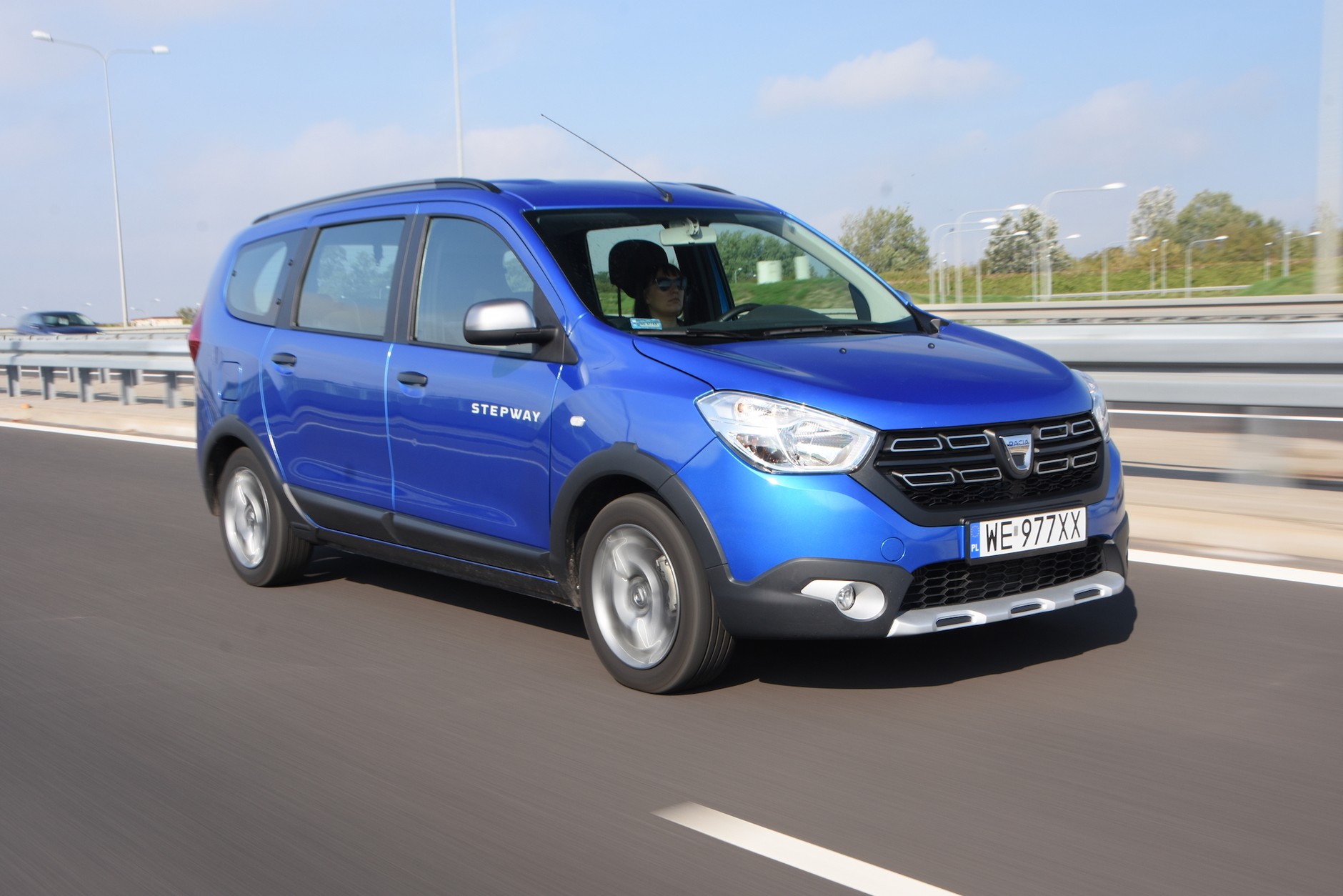 Dacia Lodgy 1.5 Blue dCi 115 KM za 61 800 zł (1. miejsce w segmencie Vany)