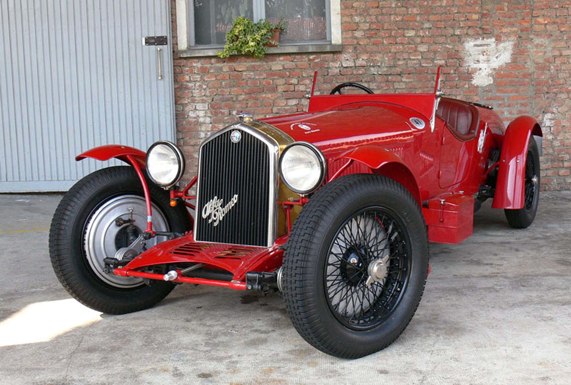 Alfa Romeo 8C Spider: pierwsze wrażenia z jazdy