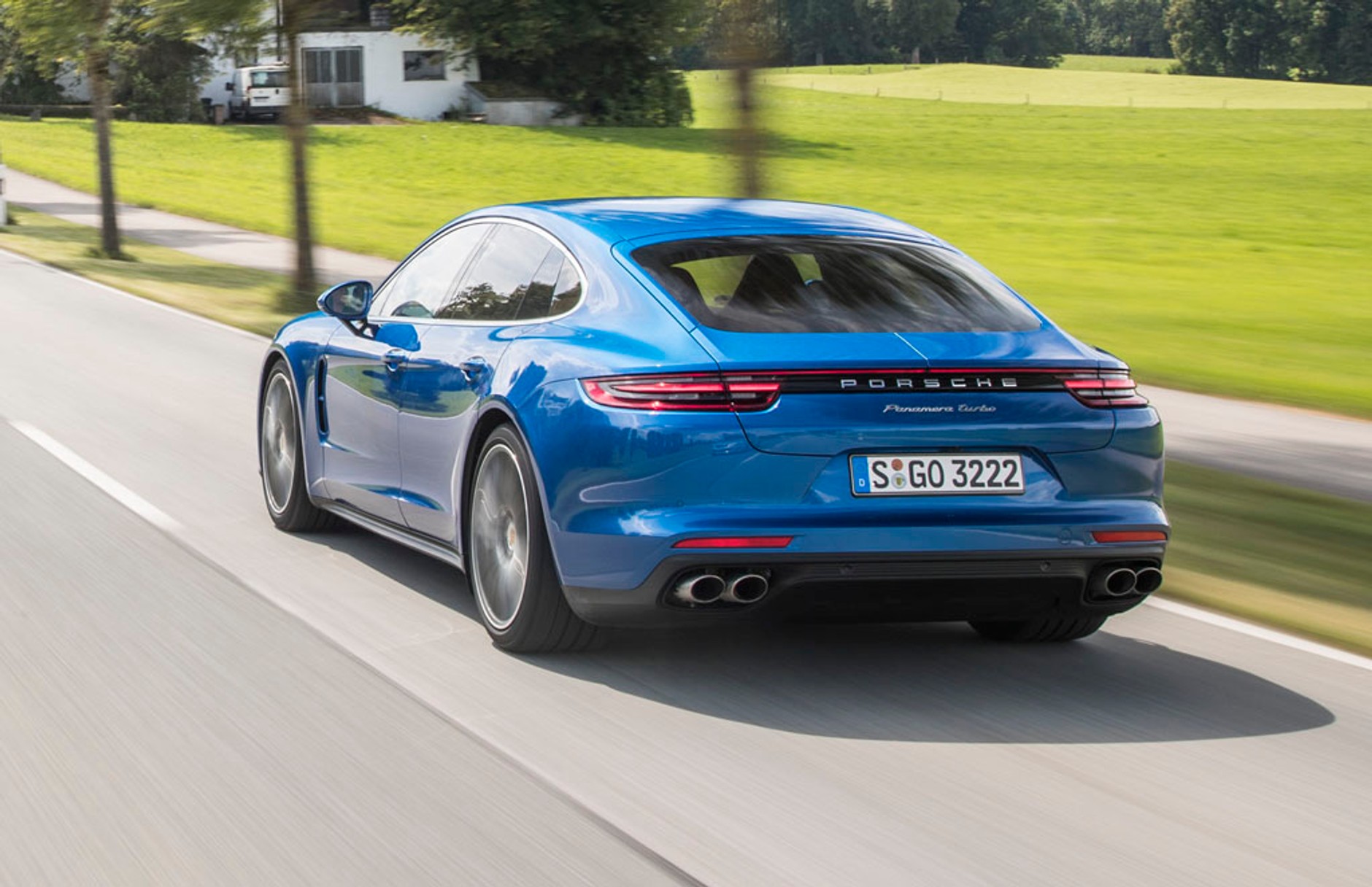Porsche Panamera Turbo - władca lewego pasa i toru