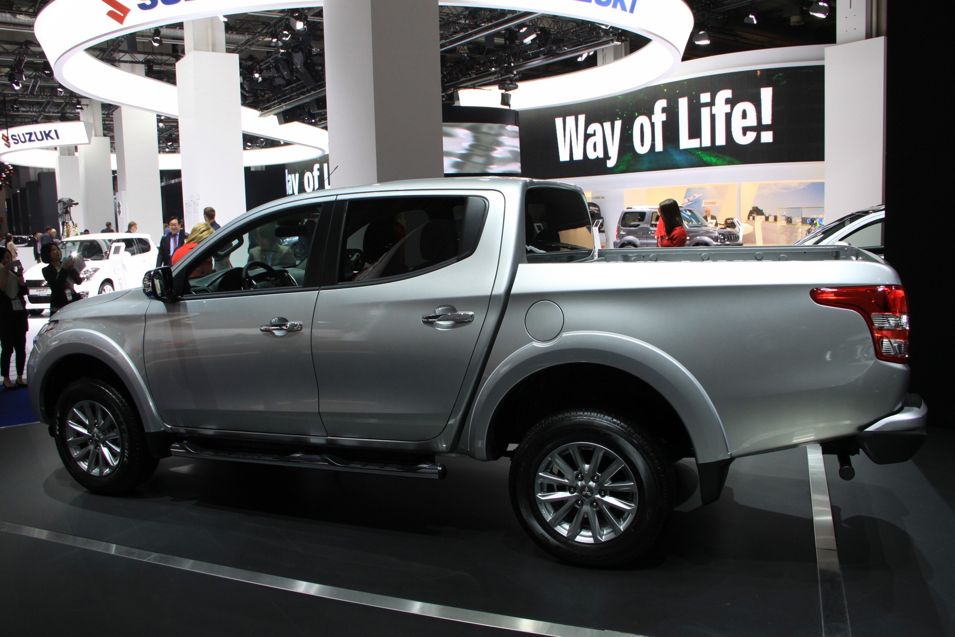 Mitsubishi L200 (Frankfurt 2015)