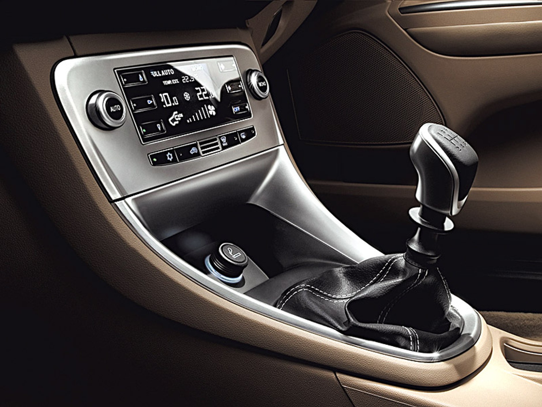 Lancia Delta: cztery nowe silniki i dwie skrzynie biegów