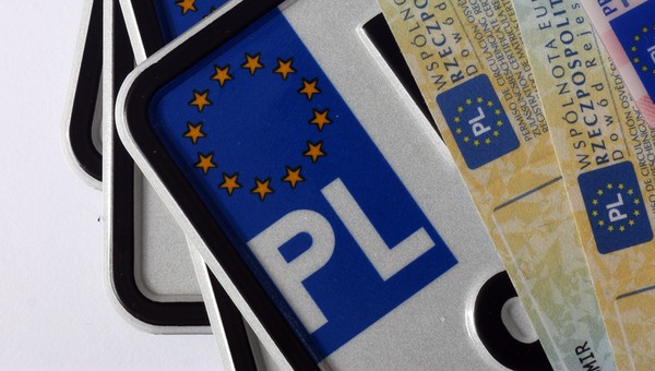 Zmiany w rejestracji pojazdów. Nowe przepisy ucieszą kierowców