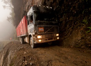 Zabójcze drogi Andów: serial o truckerach