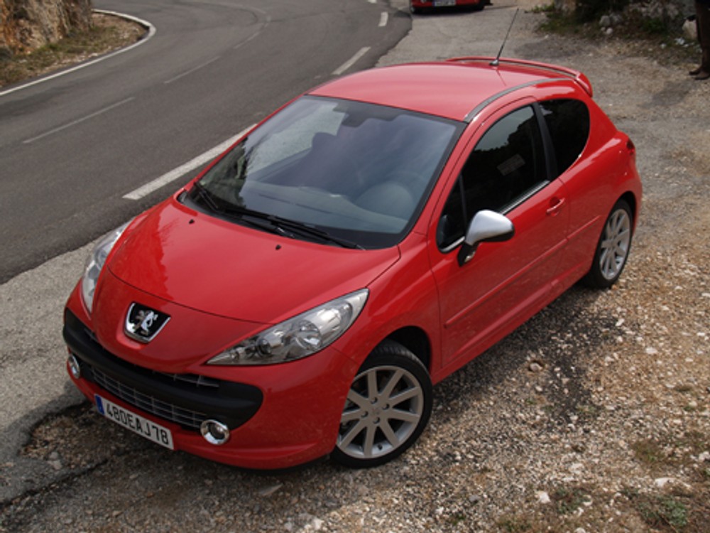 Peugeot 207 RC - Lwi pazur "207"