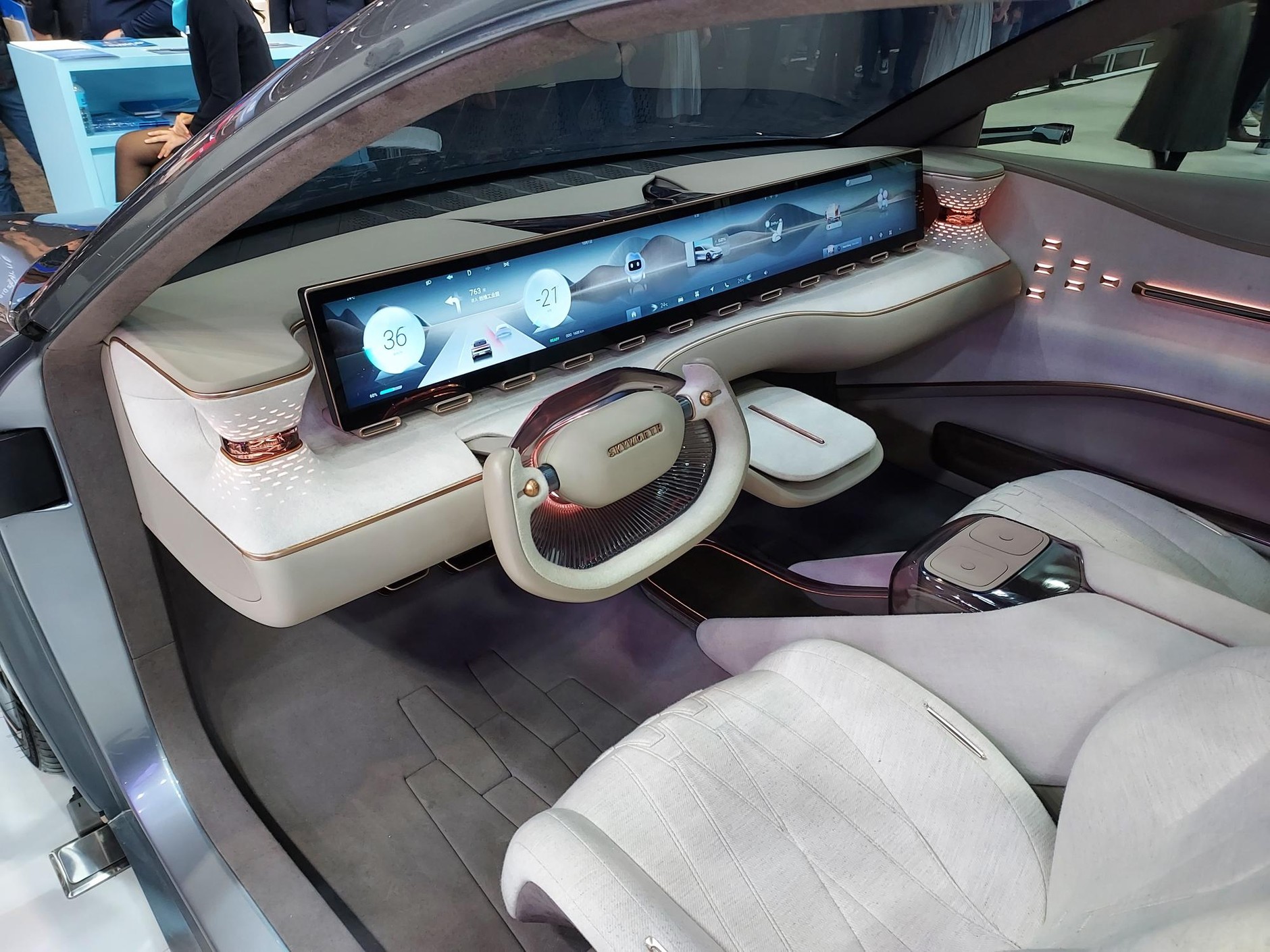 Salon samochodowy w Paryżu 2024