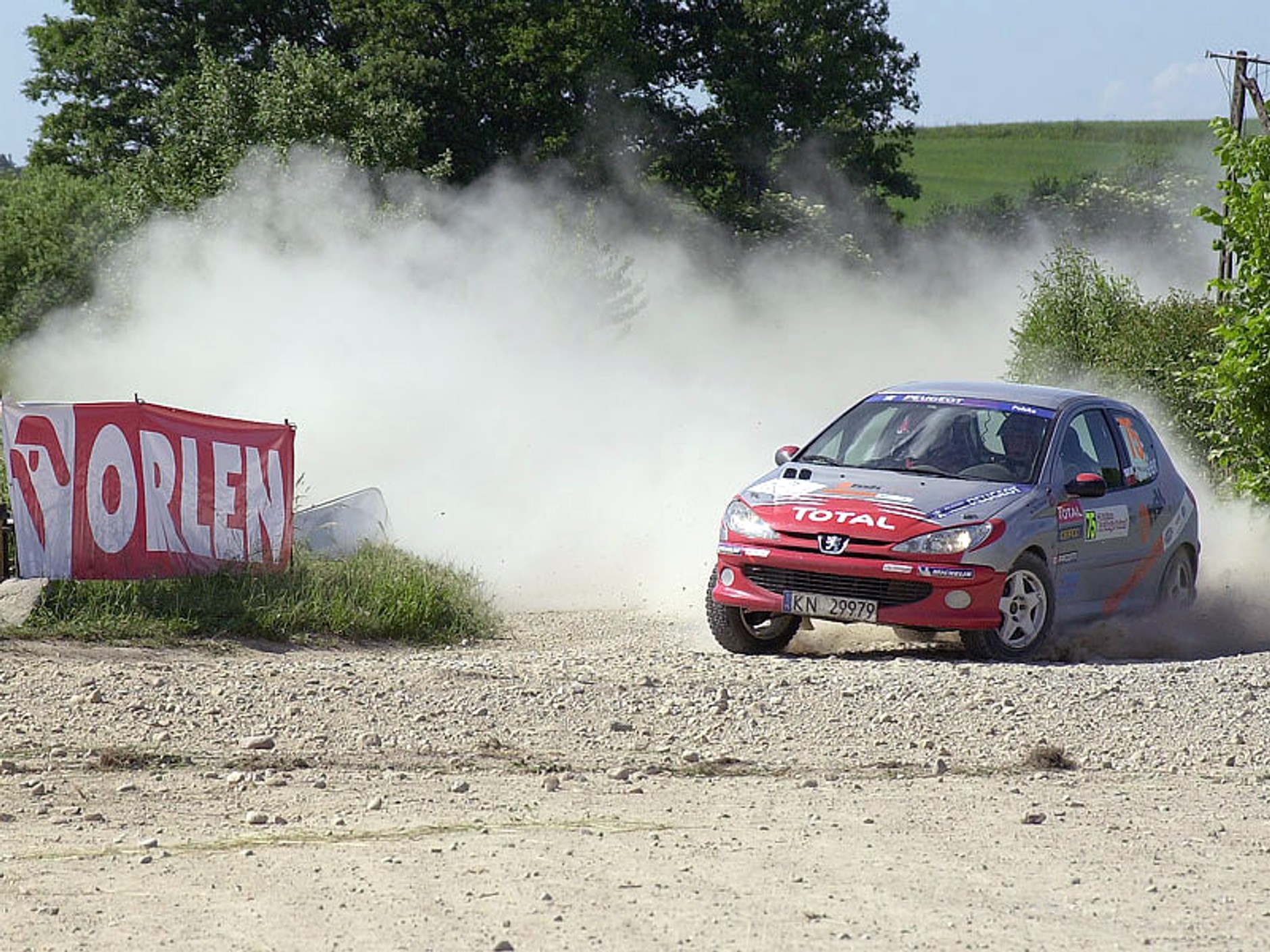 Rajdowy Puchar Peugeot: łezka się w oku zakręciła...