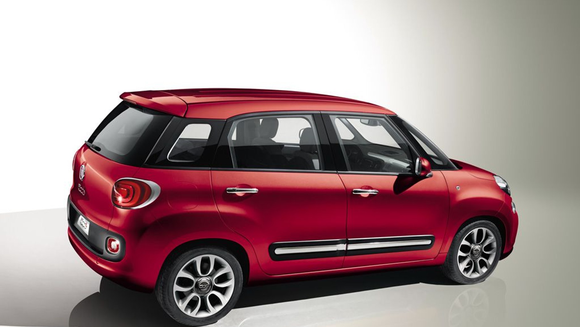 Fiat 500L już oficjalnie