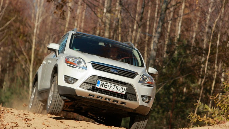 Ford Kuga: sportowy SUV z automatem