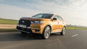 DS 7 Crossback – w stronę premium