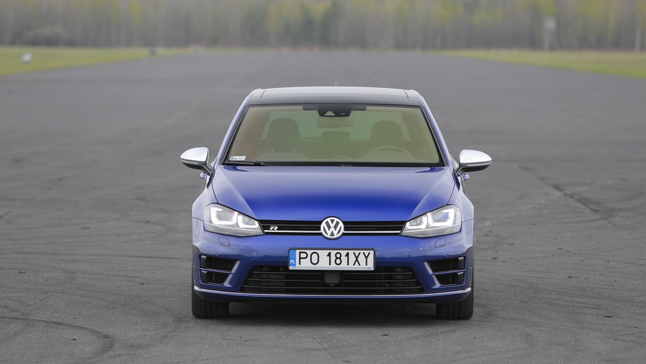 Golf GTI vs. R