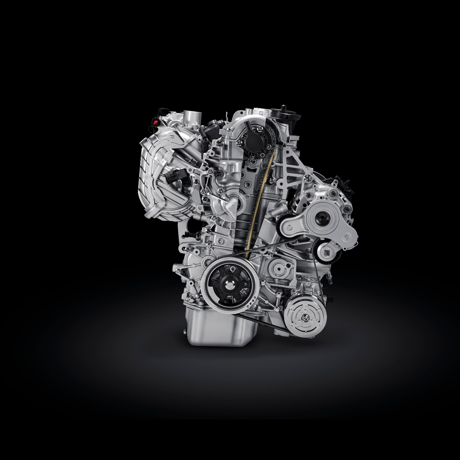 Nowe miękkie hybrydy w ofercie Fiata: Panda i 500 Mild Hybrid