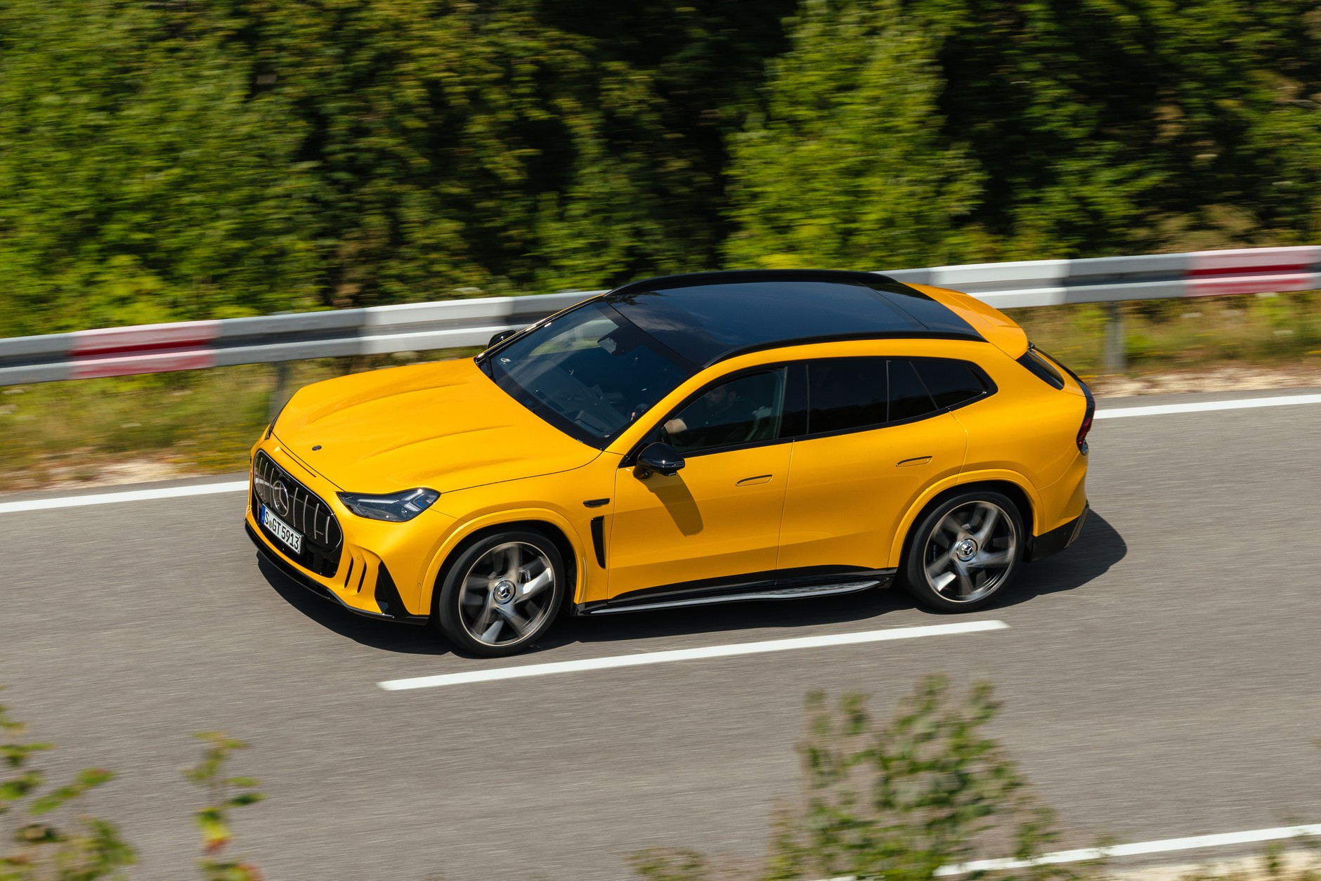 Mercedes-AMG GT SUV 2026