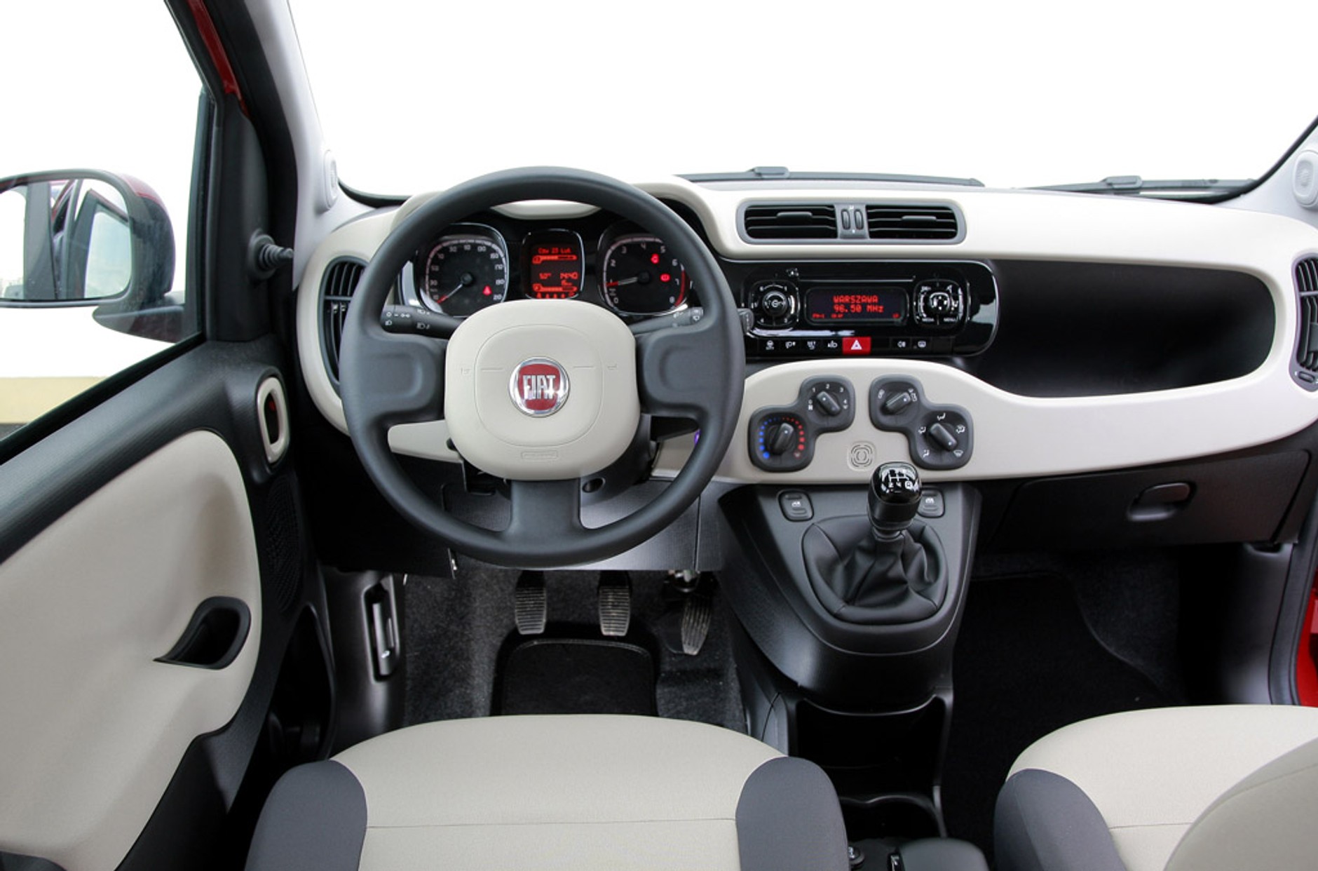 VW UP! kontra nowy Fiat Panda: kto zostanie królem miasta?