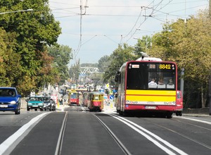 Jaki środek transportu opłaca się najbardziej w mieście? Wielki Test Mobilności Miejskiej