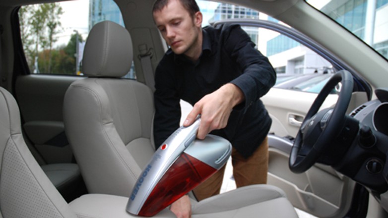 Najpopularniejsze małe odkurzacze do samochodu