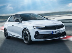 Opel Astra GSe – elektryfikacja na sportowo