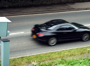 Fotoradary znikną z polskich dróg. Od 2018 r. zastąpią je obowiązkowe GPS-y